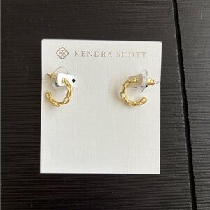 NWT Kendra Scott earrings